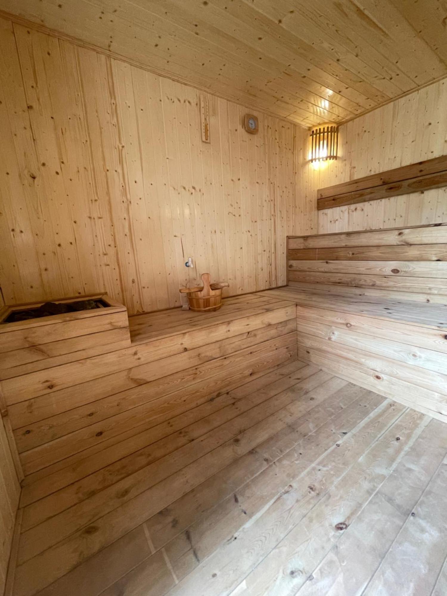 Derm Tkov Village Rafikis Retreatホステル エクステリア 写真